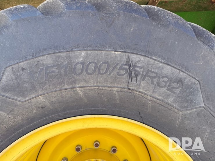 2021-john-deere-f4365-image-53