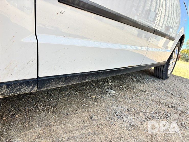 2014-dodge-ram-van-image-21