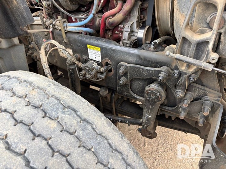 mack-granite-gu713-image-116
