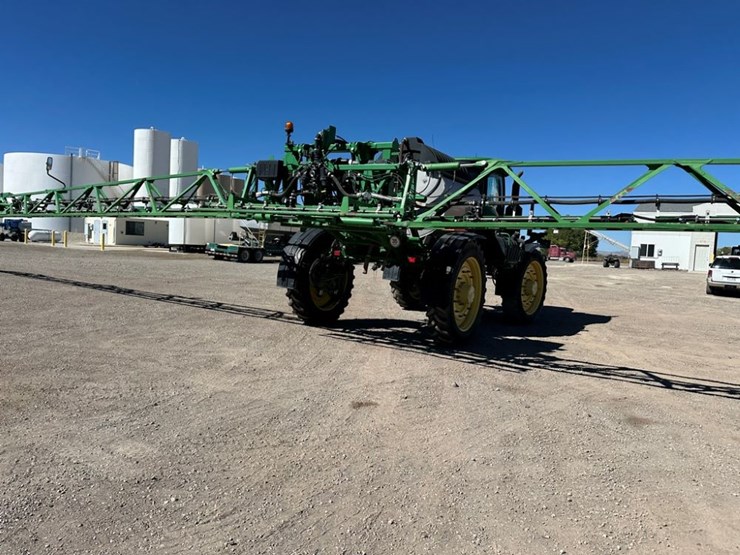 2015-john-deere-r4045-image-14