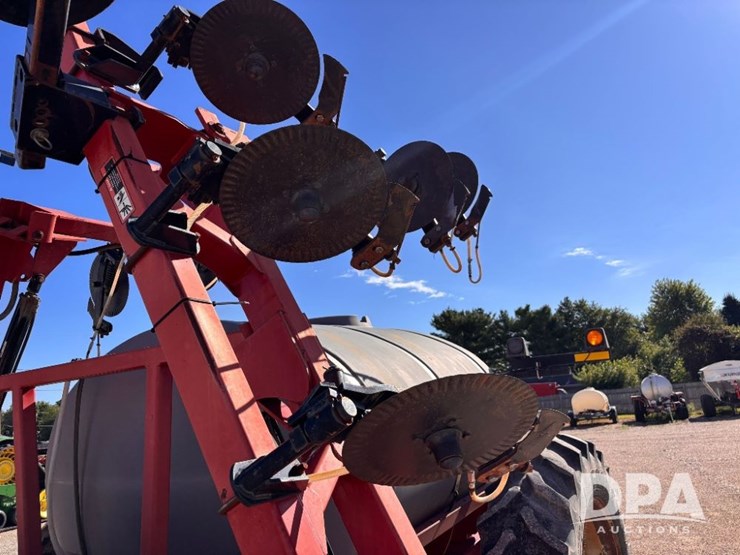 2002-case-ih-2800-image-21