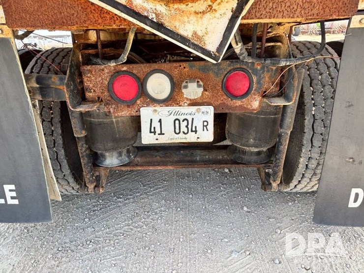 2000-mack-ch613-image-9