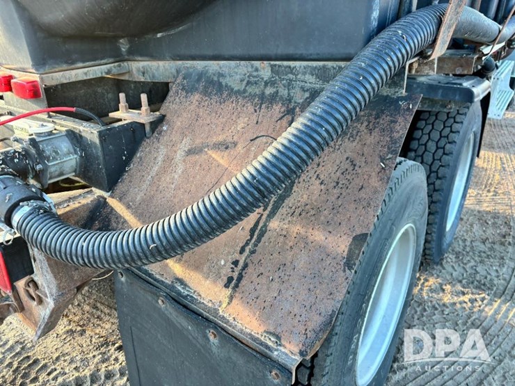 1987-freightliner-dry-tender-truck-(gp11695,-unit-401)-image-39