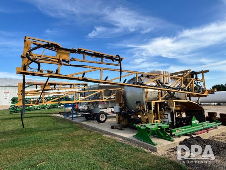 2009-ag-chem-1800-image-1