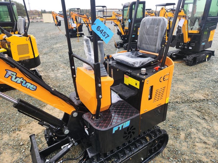 #6457-•-unused-future-ft13-mini-excavator-image-12