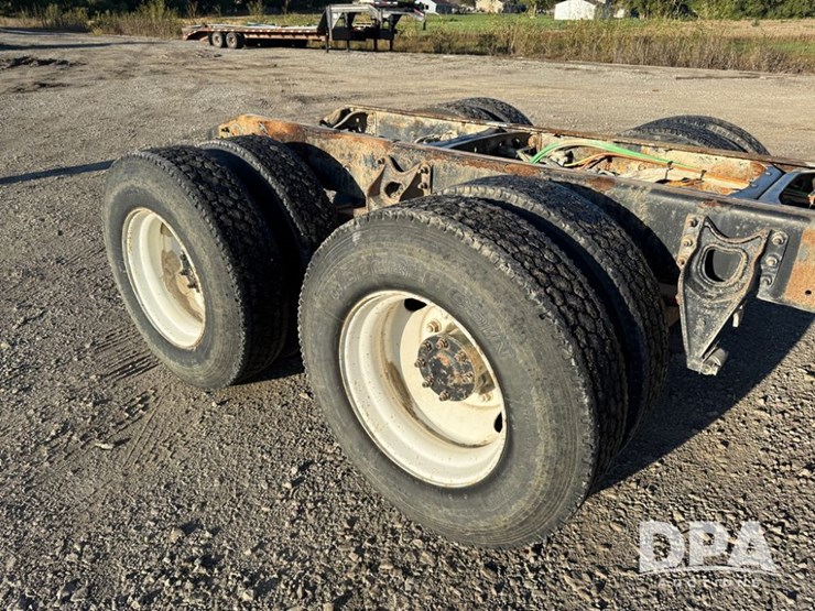 2002-international-durastar-4400-image-39