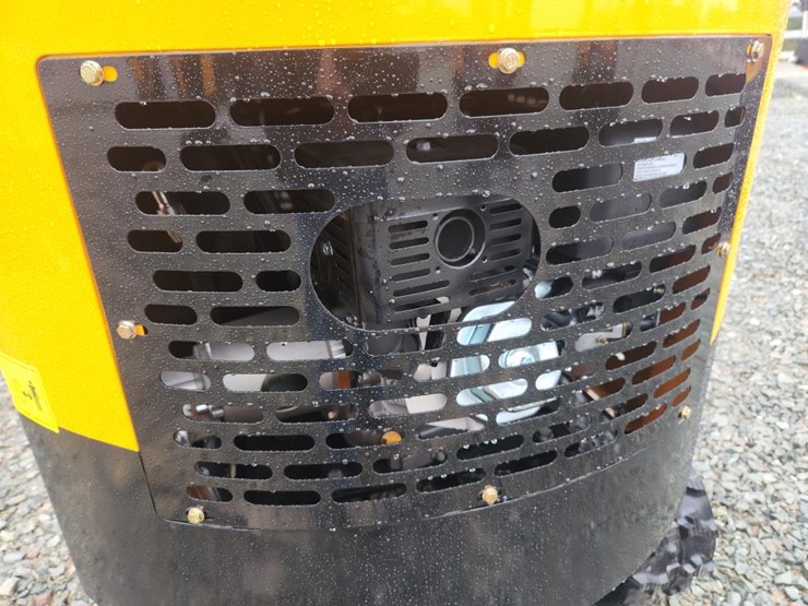 #6456-•-unused-future-ft13c-mini-excavator-image-13