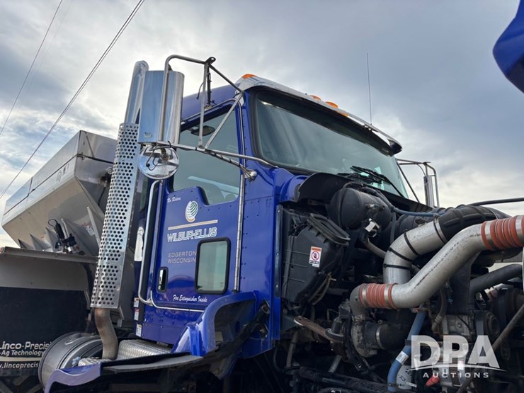 2014-kenworth-t470-image-59