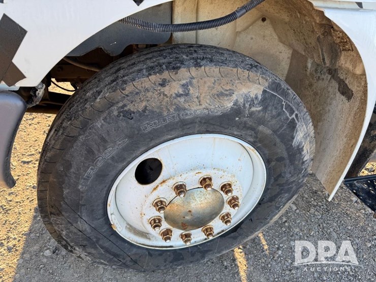 2002-international-durastar-4400-image-31