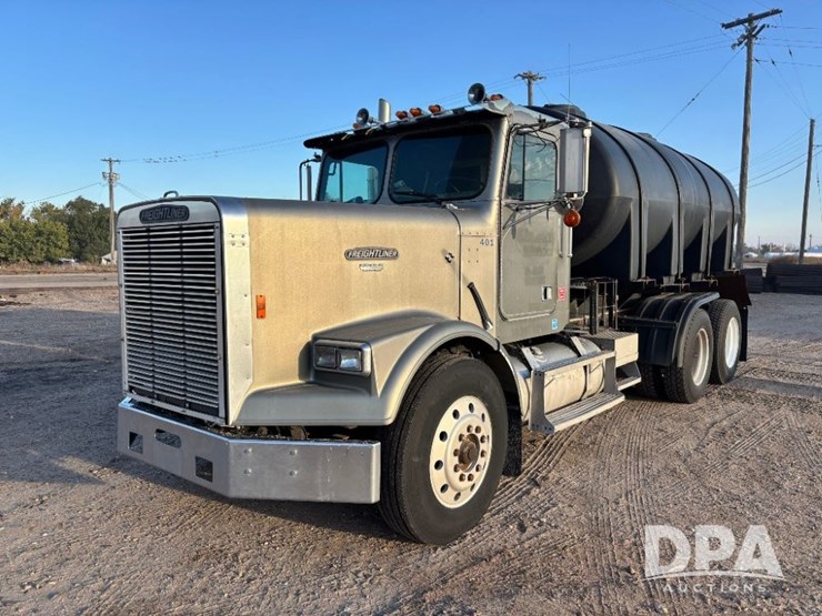 1987-freightliner-dry-tender-truck-(gp11695,-unit-401)-image-1
