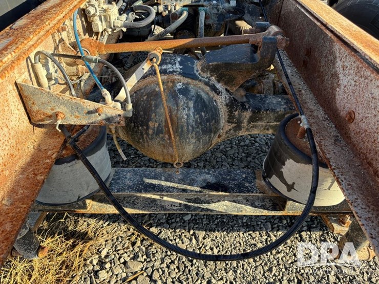 2002-international-9100i-cab/chassis-(np6156,-unit-286)-image-43