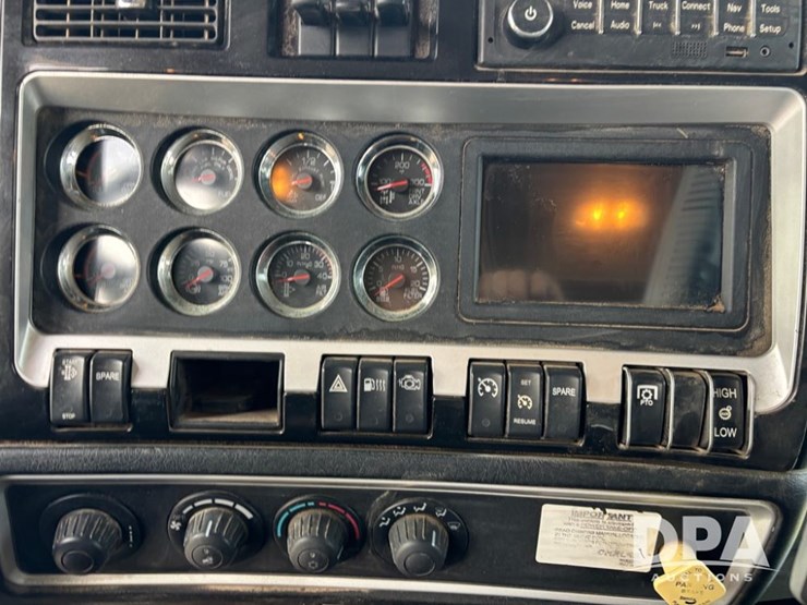 2014-kenworth-t470-image-70