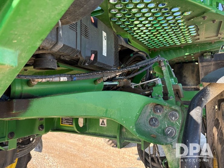 2022-john-deere-412r-image-126