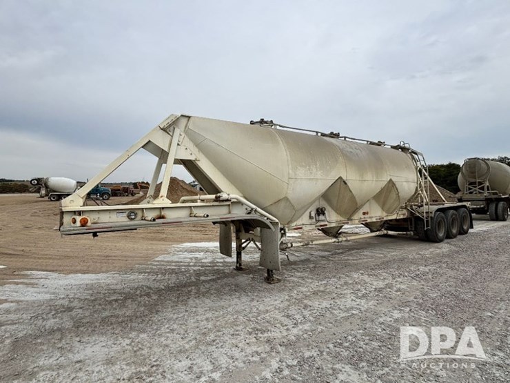 1981-fruehauf-trailer-image-19