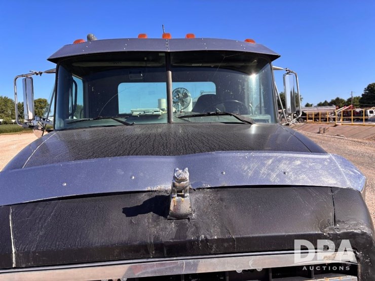 1994-mack-ch613-image-19