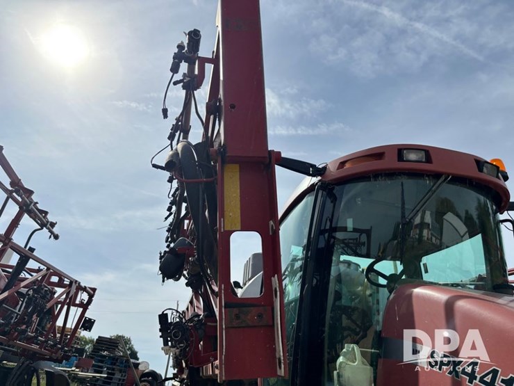 2005-case-ih-spx4410-image-16