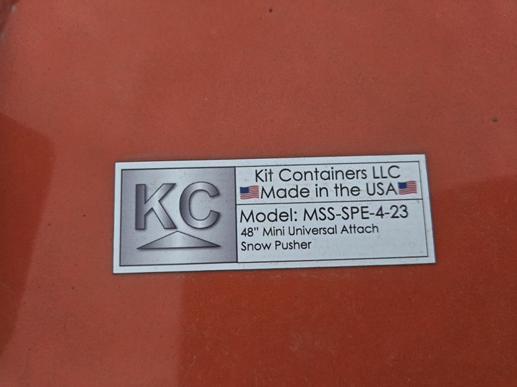 #6912-•-approx.-47"-unused-mini-skid-steer-snow-plow-image-5