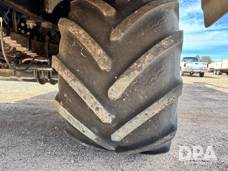 2014-case-ih-titan-4530-image-25