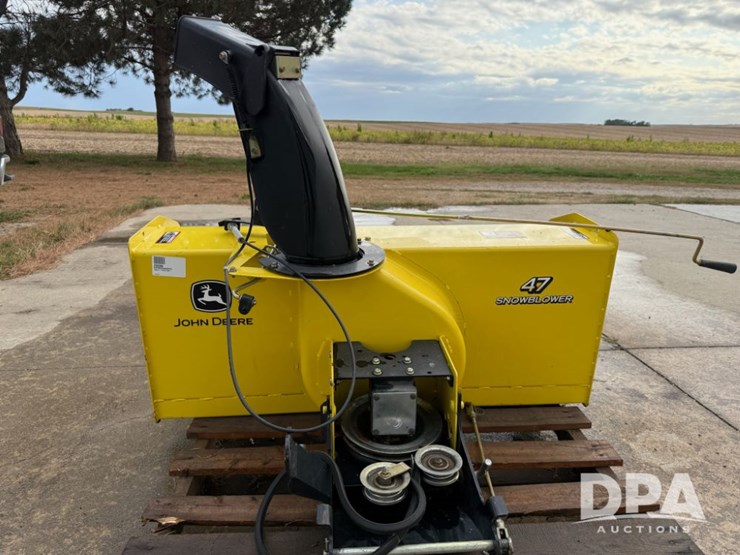 john-deere-47-image-2