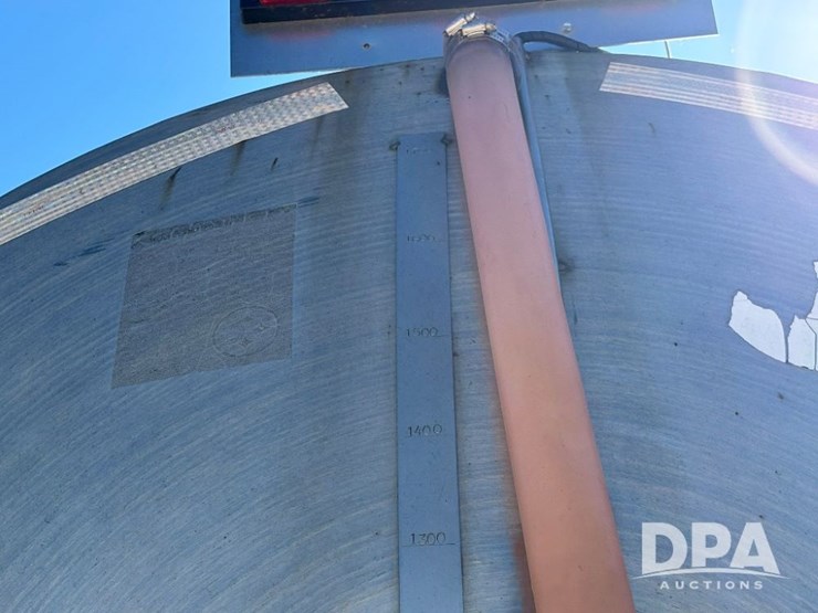 1999-ihc-4700-liquid-nurse-truck-(gp11652,-unit-126458)-image-40