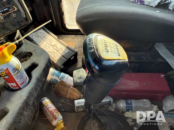 2002-international-9100i-cab/chassis-(np6156,-unit-286)-image-62