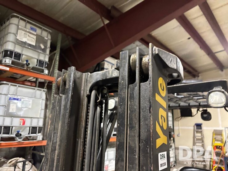 yale-forklift-(dr12338)-image-13