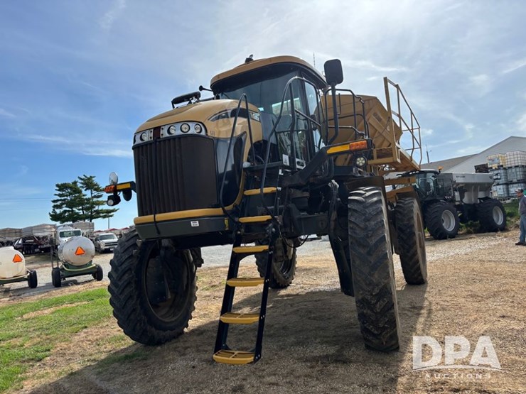 2014-ag-chem-rg1100-image-18