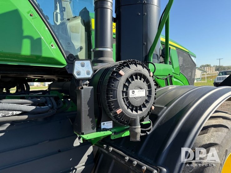 2023-john-deere-800r-image-83