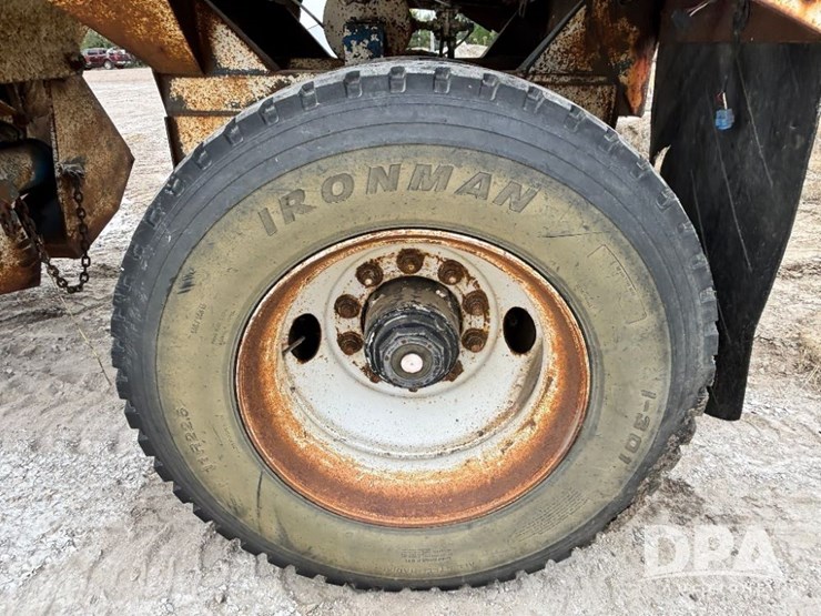 1981-fruehauf-trailer-image-40