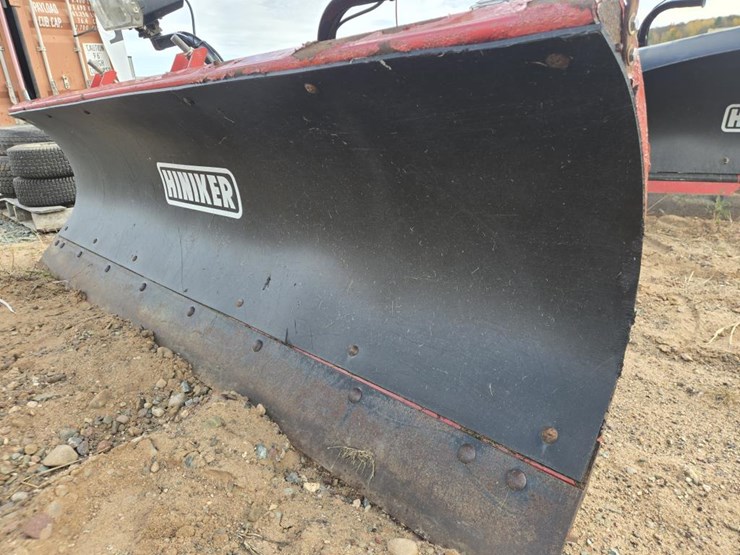 #6905-•-approx.-90"-hiniker-4-way-snow-plow-w/lights-image-6