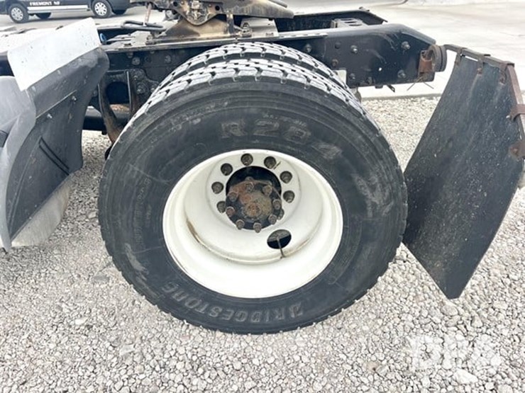 2018-international-prostar-image-18