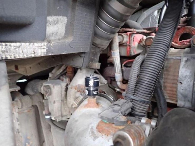 2015-freightliner-mt55-image-32