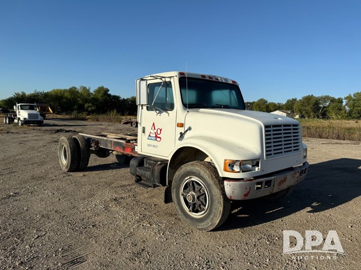 1991-international-4900-image-32