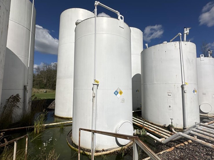 #3118-•-approx-14'x8'-fuel-tank-image-2