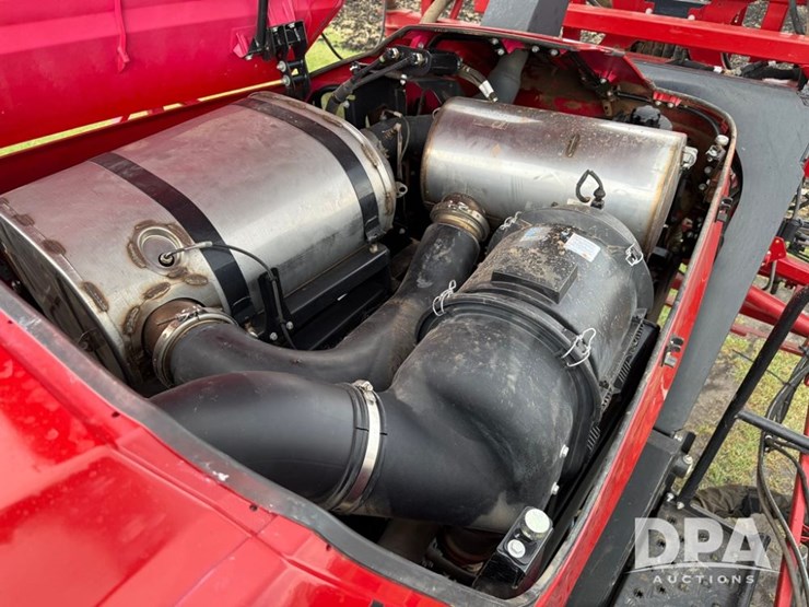 2024-case-ih-patriot-4350-image-13