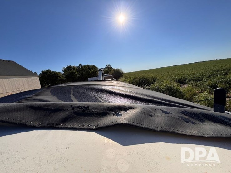 2010-meridian-240rt-image-32