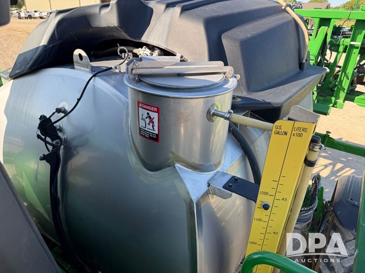 2022-john-deere-412r-image-142