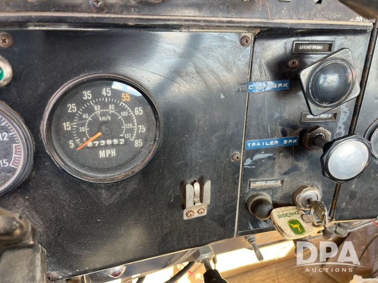1984-international-transtar-4300-image-47