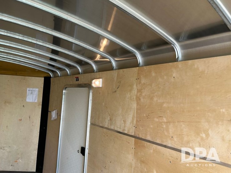 2011-h&h-enclosed-trailer-(dpa4000)-image-24