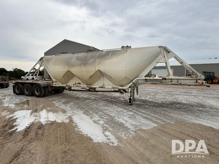 1981-fruehauf-trailer-image-24
