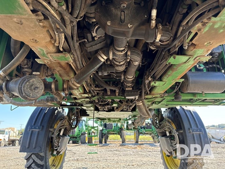 2021-john-deere-r4044-image-66