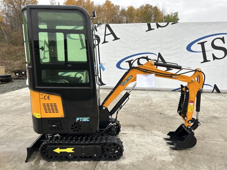 #6459-•-unused-future-ft13c-mini-excavator-image-6