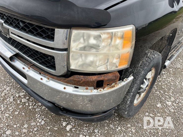 2011-chevrolet-2500hd-image-20