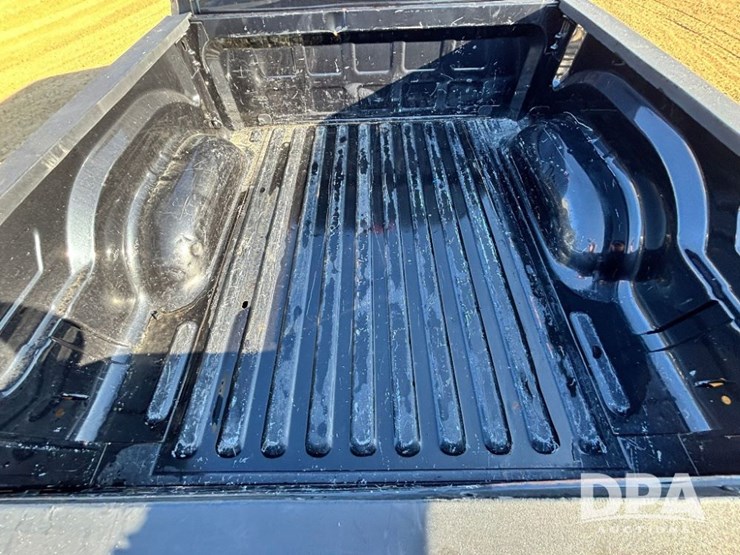 2016-dodge-ram-1500-image-32