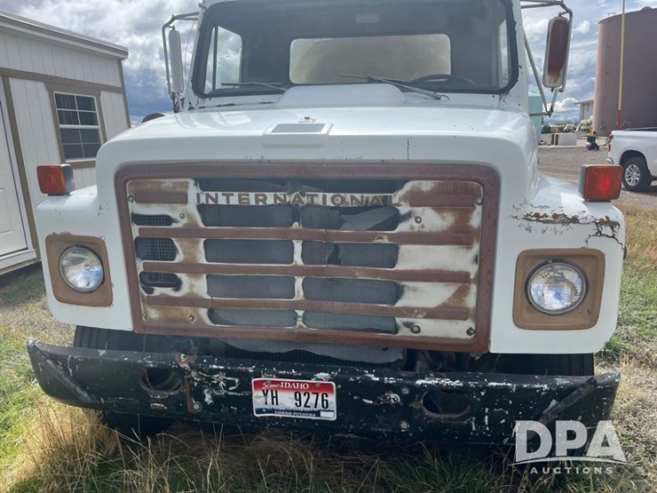 1982-international-s1900-image-2