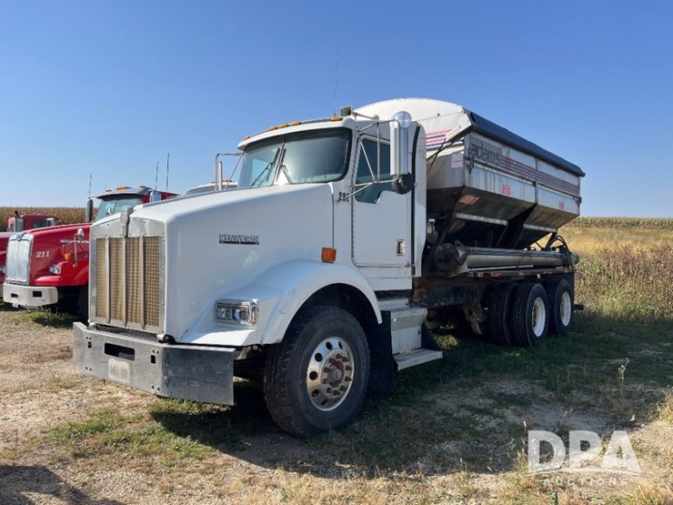 2002-kenworth-t800-image-1