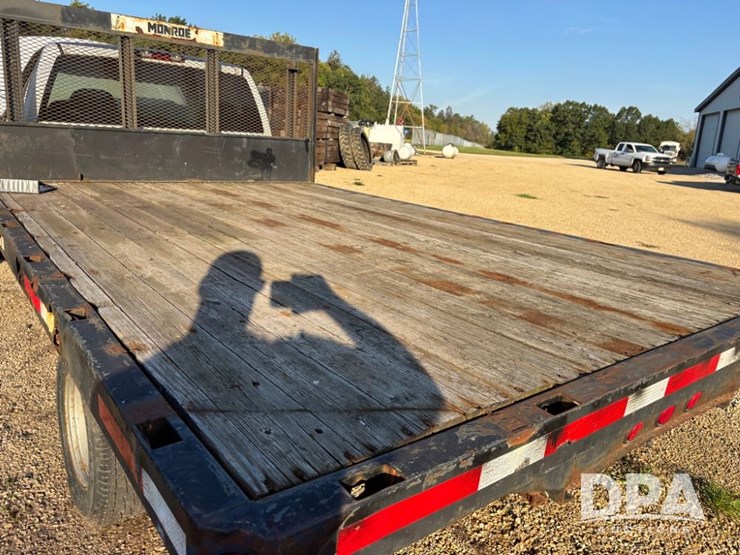 2001-gmc-3500-image-25