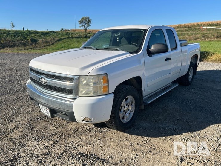 2008-chevrolet-1500-image-1