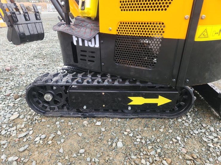 #6450-•-unused-future-ft15j-mini-excavator-image-20