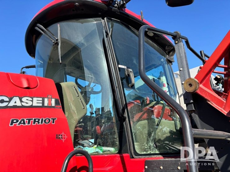 2015-case-ih-patriot-4440-image-20